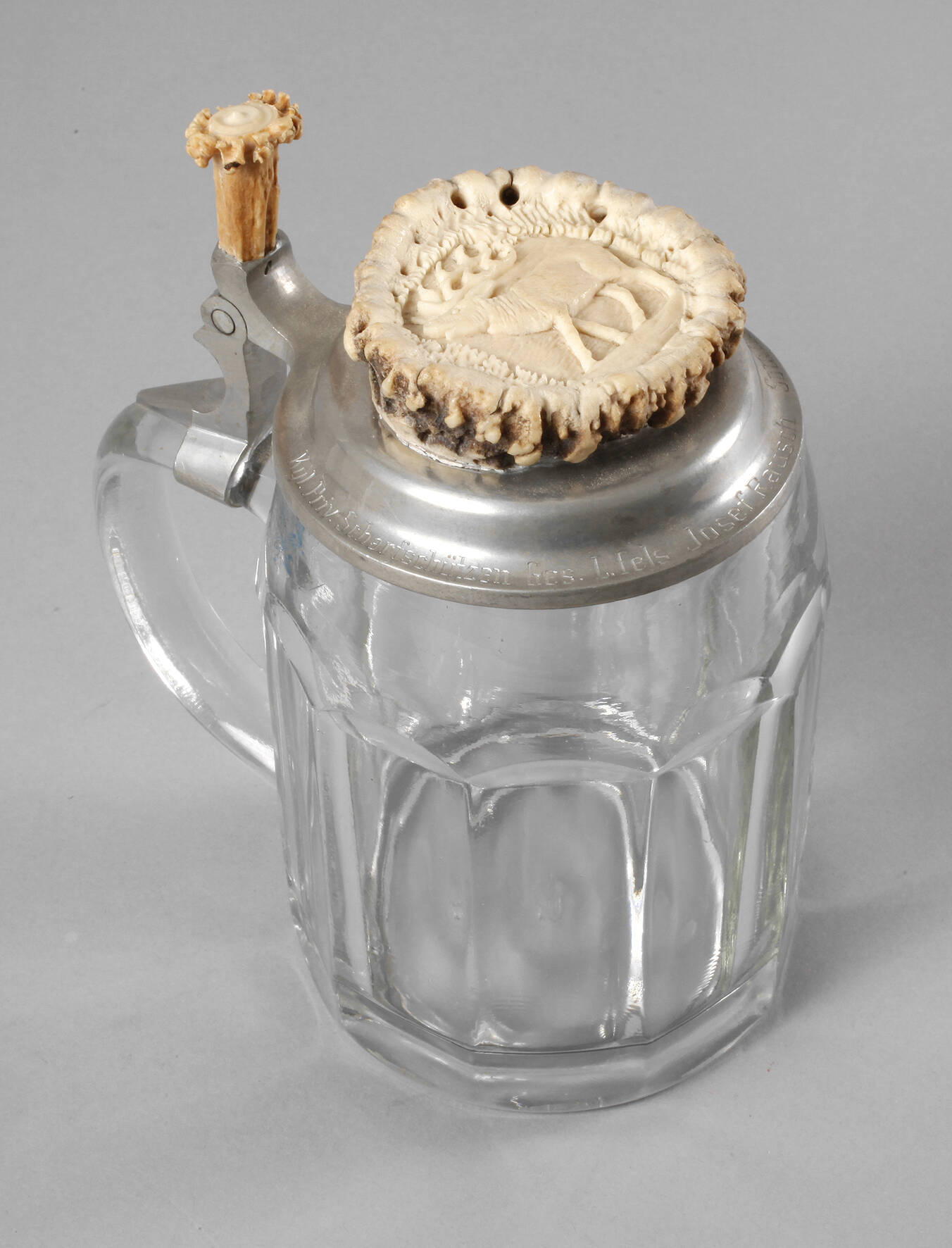 Jagdlicher Bierkrug als Schützenpreis