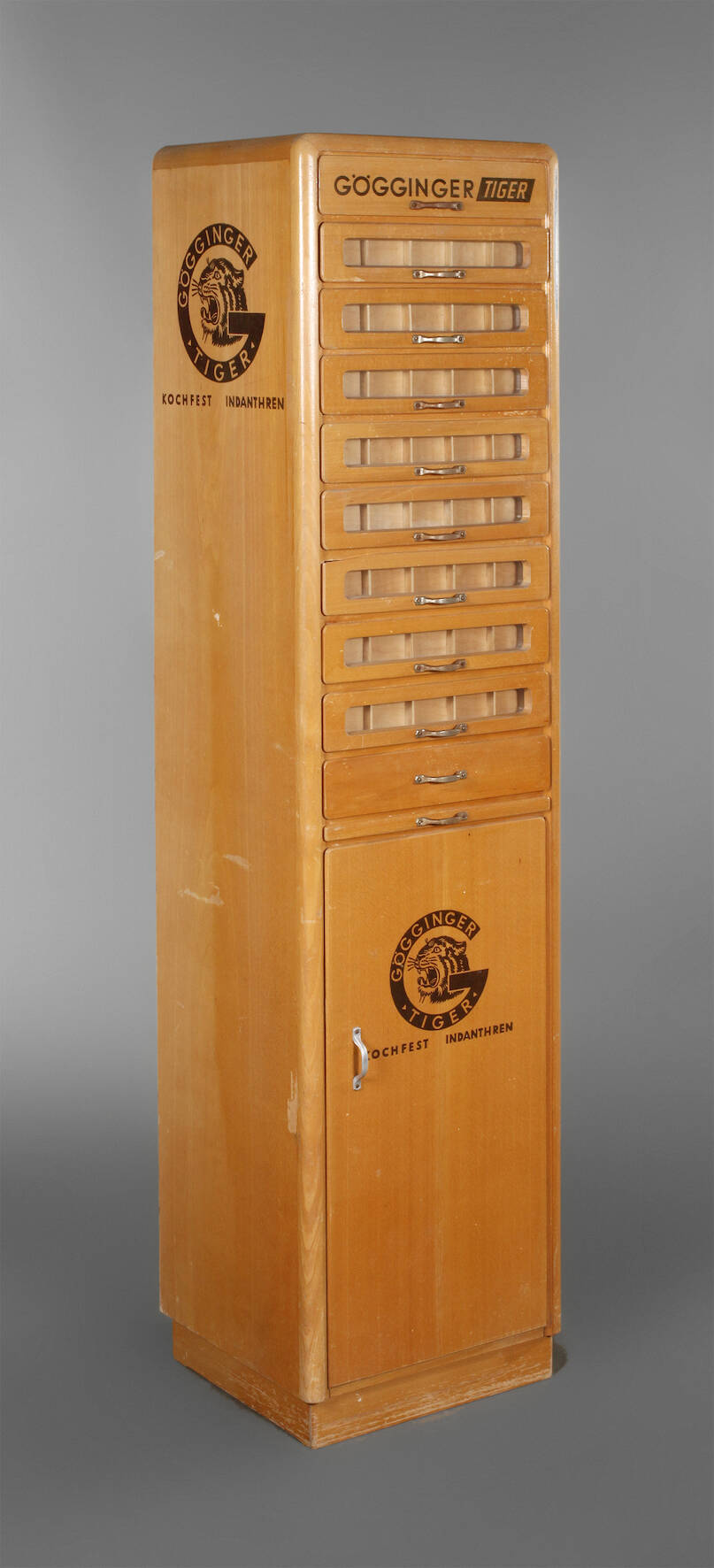 Musterschrank Nähseide