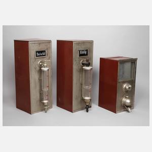 Drei Vorratsbehälter