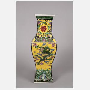 Vase China