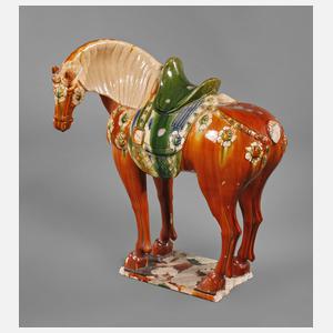 Großes Keramikpferd
