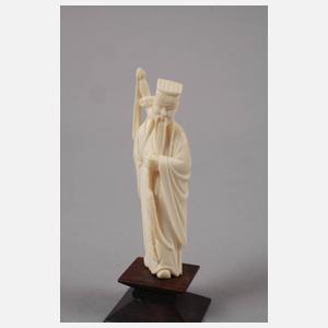 Feine Elfenbeinschnitzerei