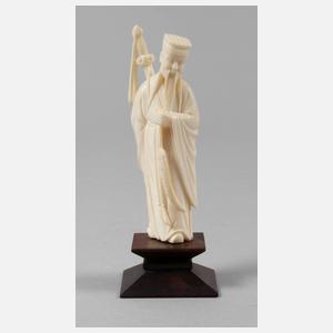 Feine Elfenbeinschnitzerei