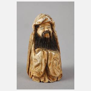 Figürliche Beinschnitzerei