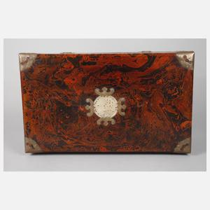 Große Lackschatulle