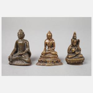 Konvolut Buddhaplastiken