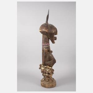 Figürliche Schnitzerei