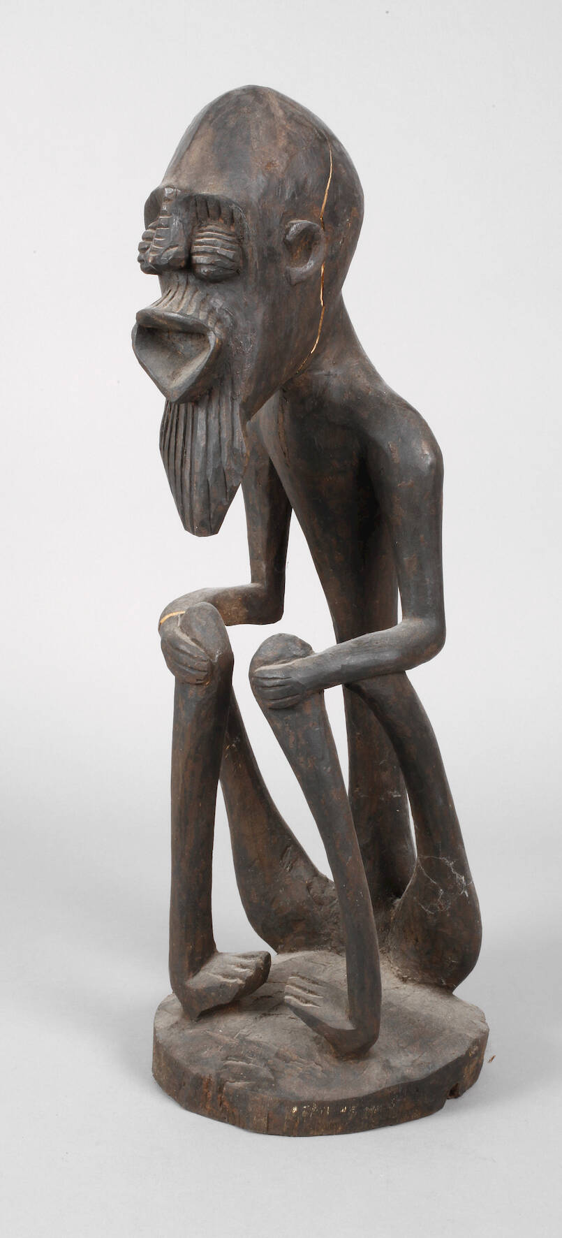 Figürliche Schnitzerei