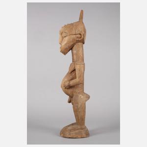 Figürliche Schnitzerei