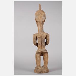 Figürliche Schnitzerei