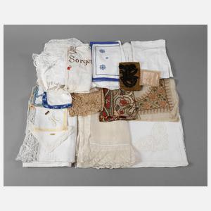Konvolut Handarbeitsdecken