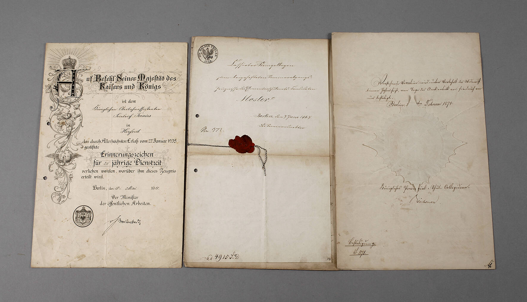 Drei Dokumente Berlin