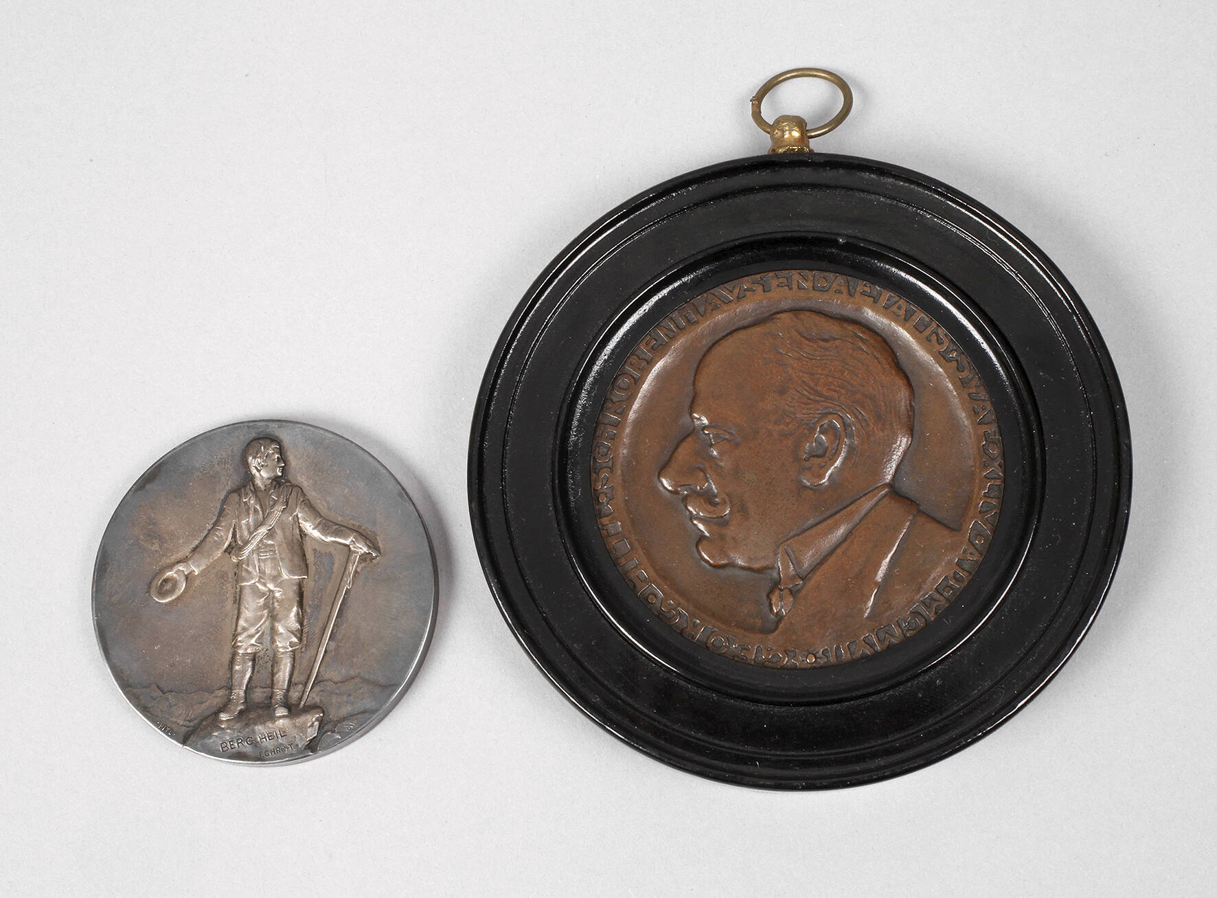 Paar Medaillen Georg Hitl