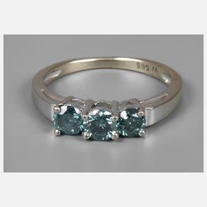 Ring mit blauen Brillanten