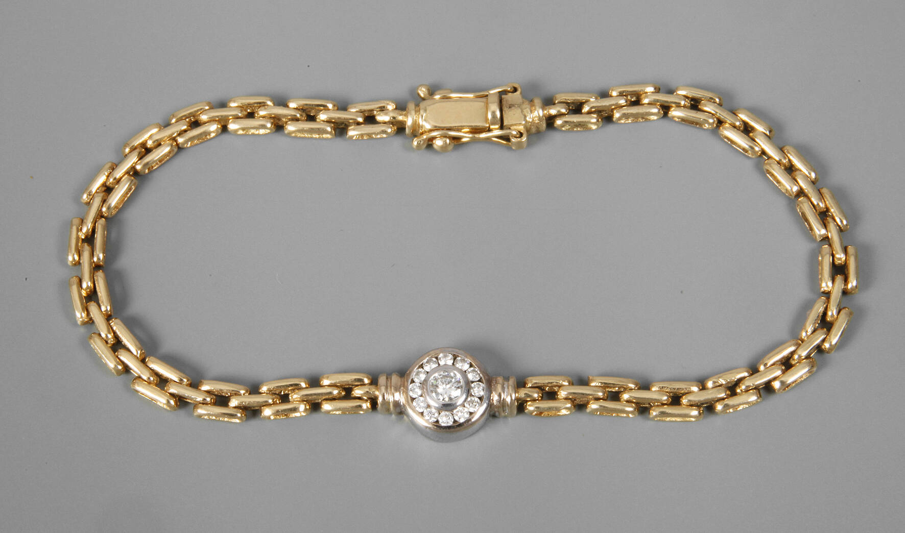 Armband mit Brillanten