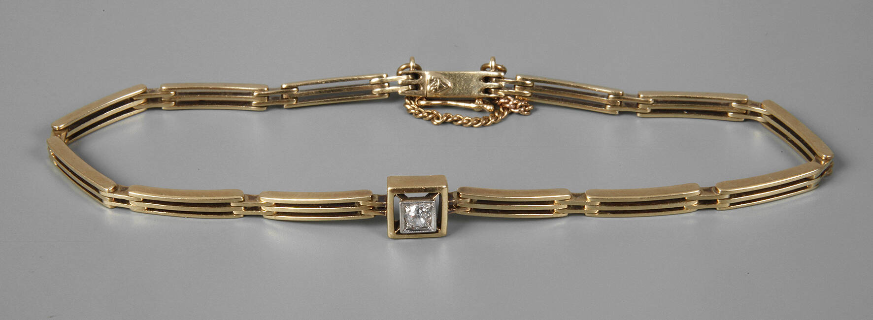 Armband mit Brillant