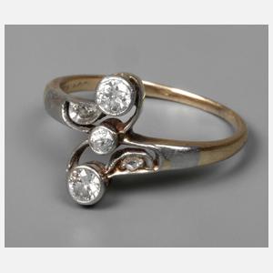 Damenring mit Diamanten