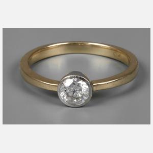 Damenring mit Brillant von ca. 0,5 ct