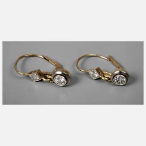 Paar Ohrhänger mit Diamanten