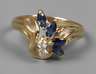 Damenring mit Saphiren