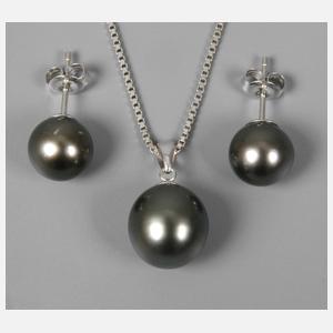 Schmuckset mit Perlen