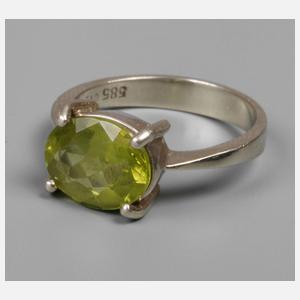 Damenring mit Peridot