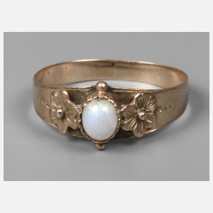 Damenring mit Opal