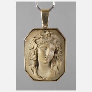 Anhänger mit Lavakamee