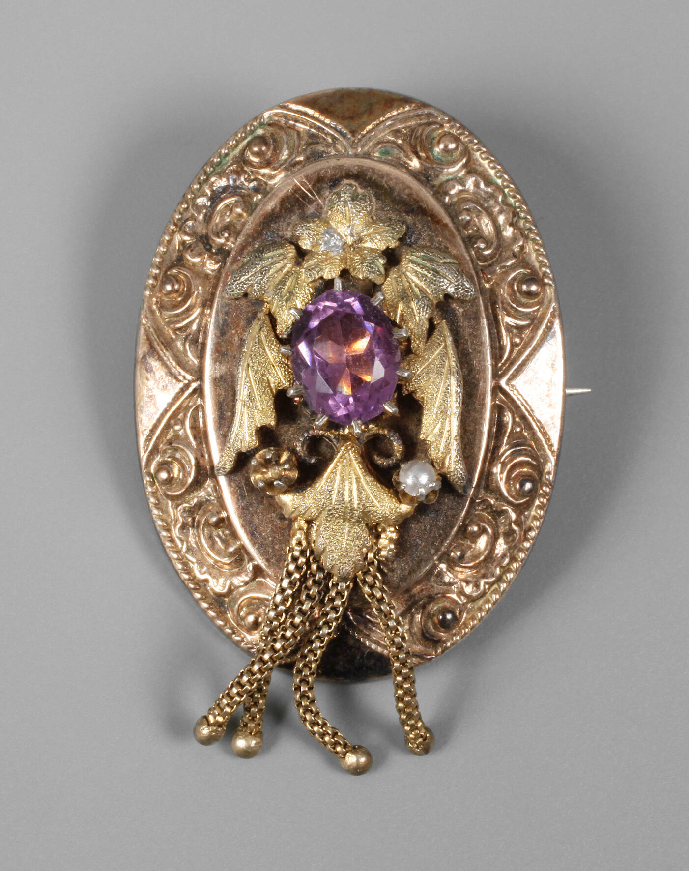 Brosche mit Amethyst