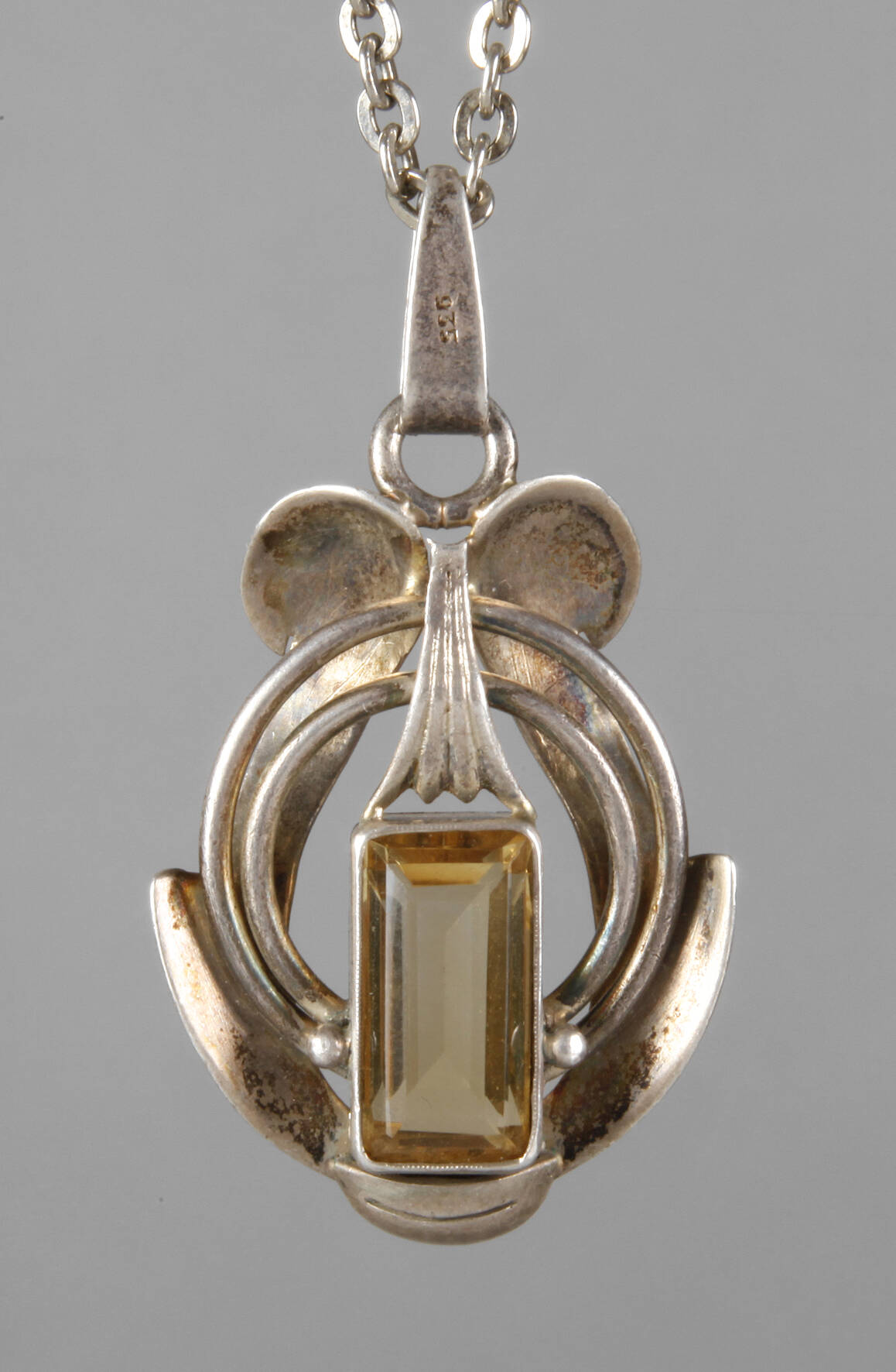 Anhänger mit Citrin