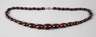 Collier aus roten Bernsteinen