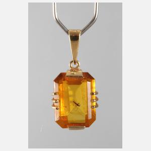 Bernsteinanhänger mit Inkluse