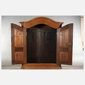 Dielenschrank um 1800