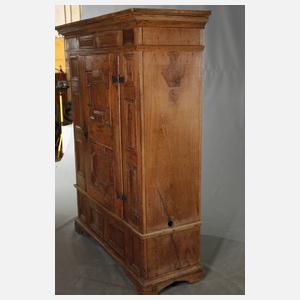 Kleiner Barockschrank