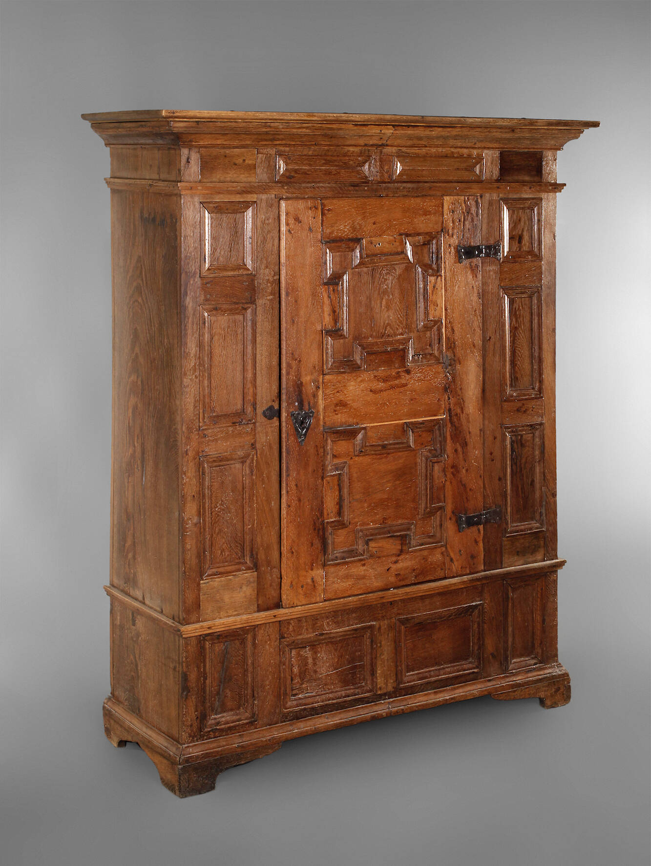 Kleiner Barockschrank