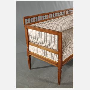 Sitzbank im Louis-Seize-Stil