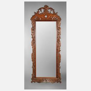 Großer geschnitzter Standspiegel