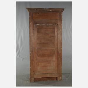 Großer klassizistischer Spiegel