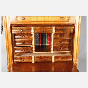 Sekretär Kirschbaum