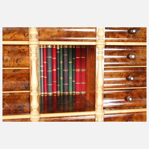 Sekretär Kirschbaum