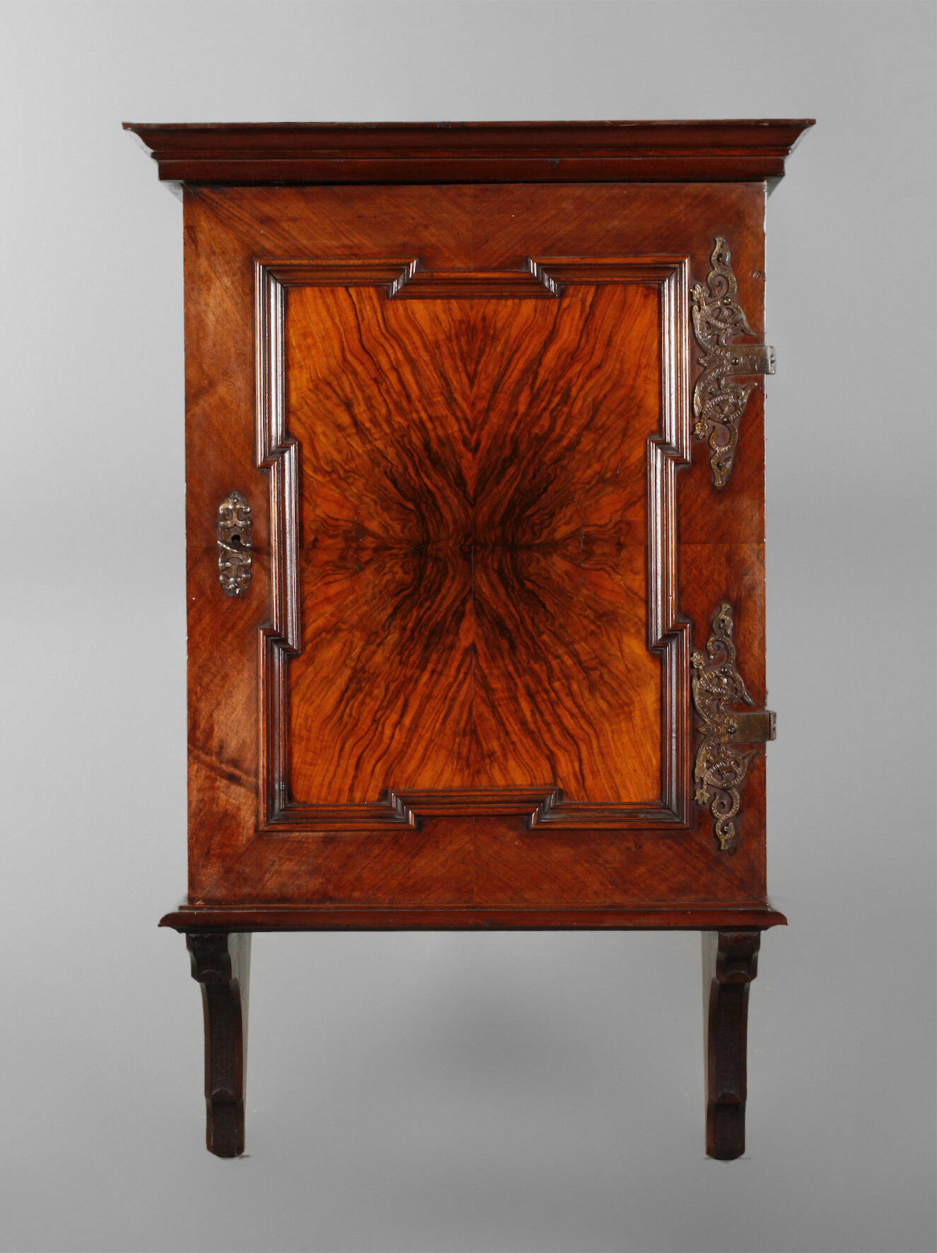 Apothekenschrank Historismus