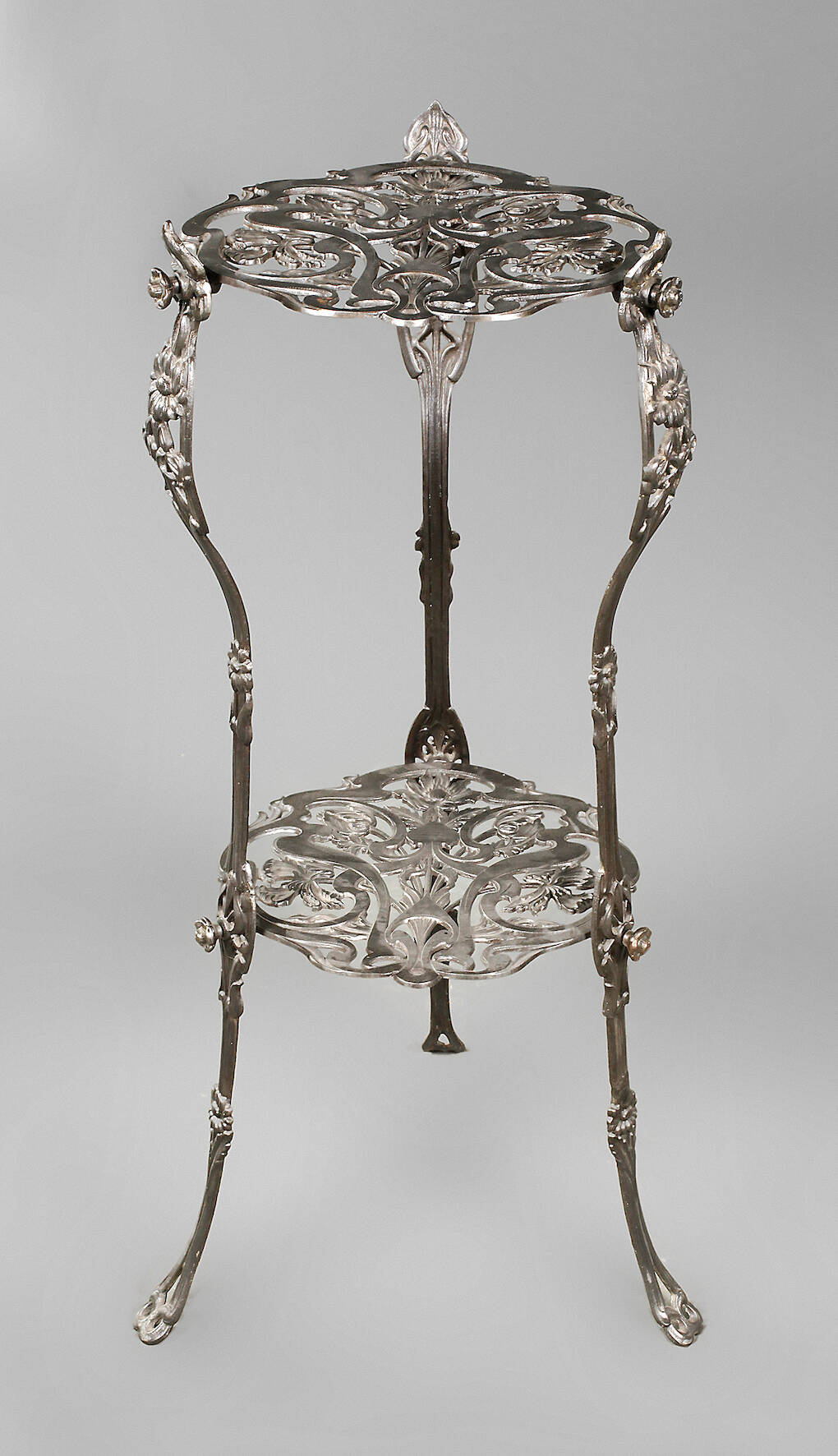 Blumentisch Eisenguss