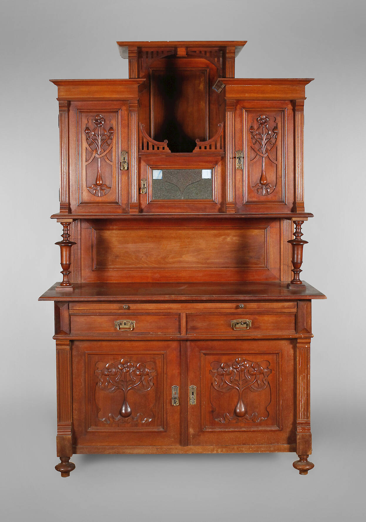 Aufsatzbuffet Jugendstil