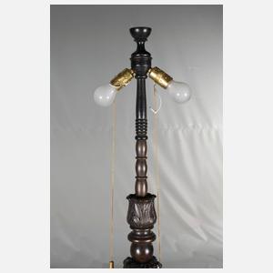 Geschnitzte Salonstehlampe