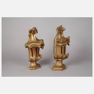 Paar geschnitzte Zierelemente