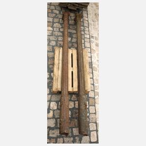 Paar Säulen Gusseisen