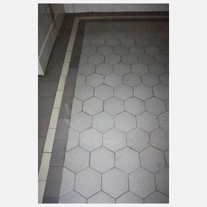 Blumenetagere Jugendstil