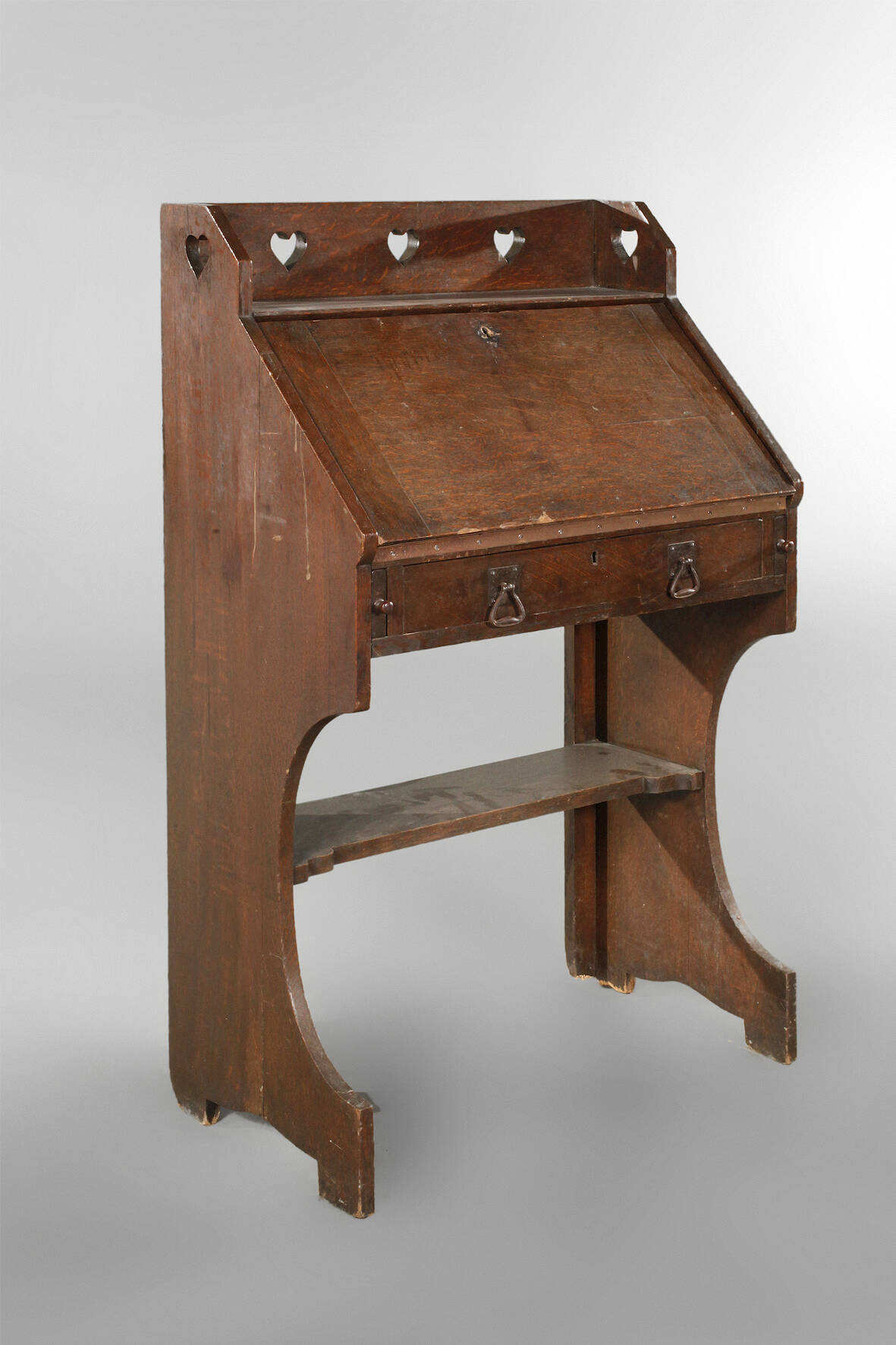 Kleiner Schrägklappensekretär