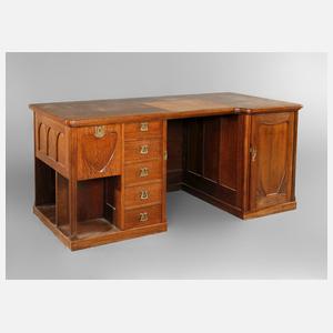 Großer Schreibtisch Patriz Huber attr.