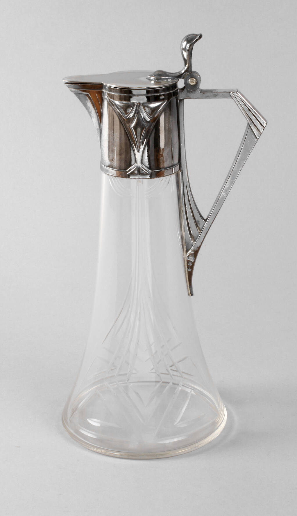 WMF Karaffe mit Metallmontierung